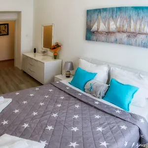 apartman-stella-rijeka.primorje-gorskikotar.com/