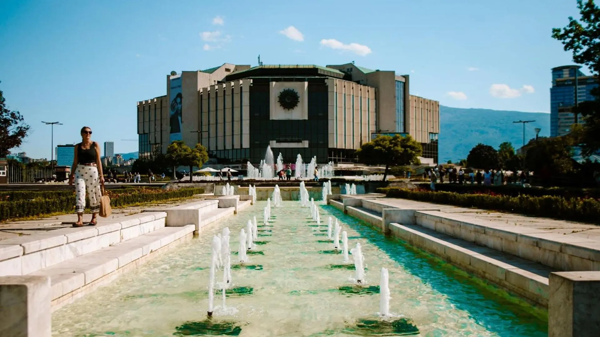 Vitosha Blvd Luxury 2-Bedroom, 2-Bathroom With Balcony Sofia 0*,  Bulgarien