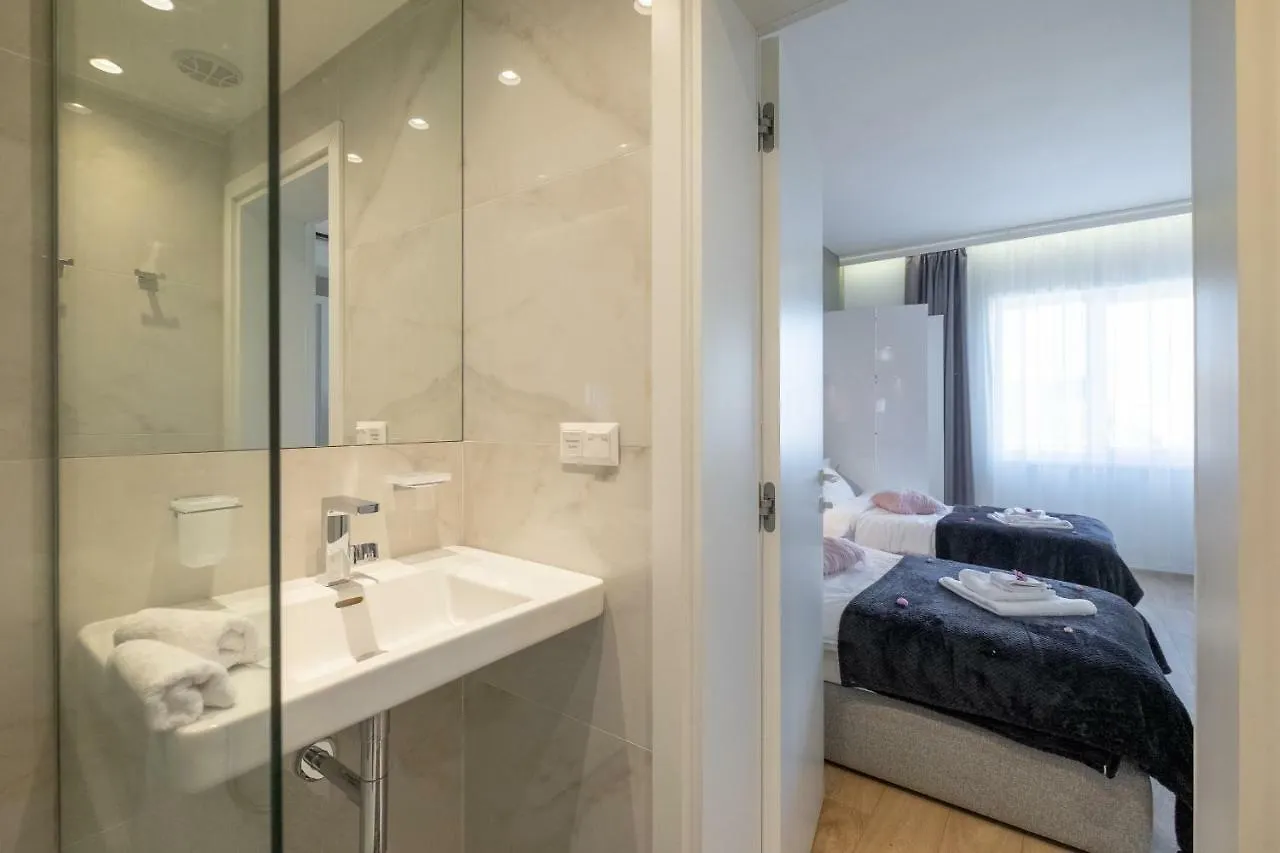 Vitosha Blvd Luxury 2-Bedroom, 2-Bathroom With Balcony Sofia 0*,  Bulgaria